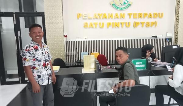 LSM CCN saat Laporan ke Kejari OKU