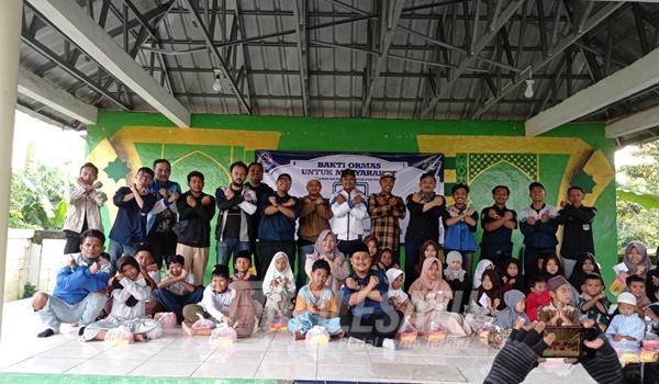 DPC XTC Indonesia Kabupaten Karawang menggelar aksi sosial bertajuk Bakti Ormas Untuk Masyarakat yang berlokasi di Masjid Al Mu'awanah