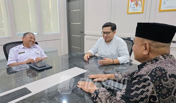 Pemerhati pemerintahan, Andri Kurniawan