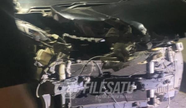 Perlintasan tanpa palang pintu di wilayah Lampung mengakibatkan mobil tertabrak