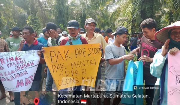 Demo Aksi Petani Martapura Oku Timur