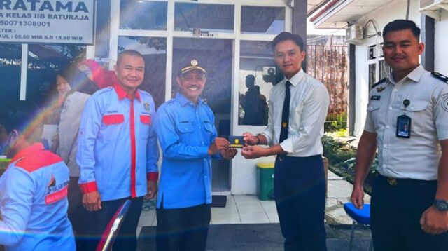 Disdukcapil OKU Jemput Bola, Pastikan Warga Binaan Rutan Baturaja Miliki NIK dan e-KTP