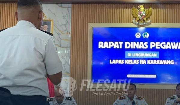 Kalapas Karawang pimpin Rapat Dinas