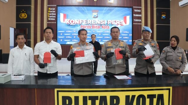 Konferensi Pers yang digelar Polresta Biltar terkait Penyalahgunaan BBM Bersubsidi