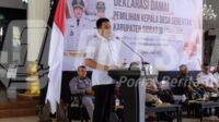 Bupati Sidoarjo H. Subandi memberikan sambutan saat Deklarasi Pilkades Damai Bupati Sidoarjo H. Subandi memberikan sambutan saat Deklarasi Pilkades Damai