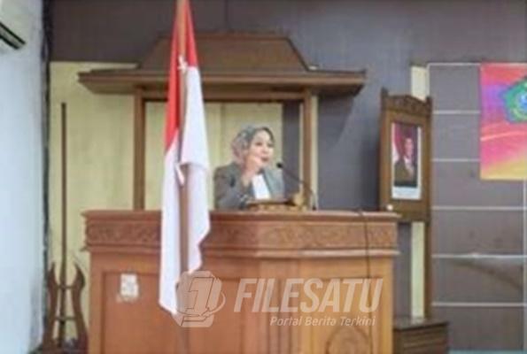 Ketua YJI Sidoarjo, dr. Hj. Sriatun Subandi, membuka langsung Pelatihan Senam Jantung Sehat (SJS) ke-V