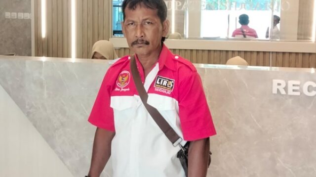 Perwakilan Ormas Lumbung Informasi Rakyat (LIRA), Joko