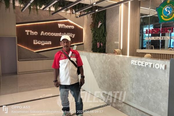 Perwakilan Ormas Lumbung Informasi Rakyat (LIRA), Joko
