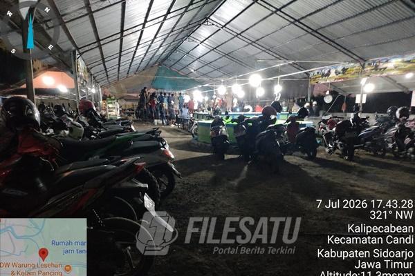 Dugaan aktivitas sabung ayam di Desa Klurak, Kecamatan Candi, Kabupaten Sidoarjo