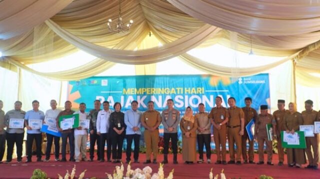 Kepala Kantor Pertanahan OKI Hadiri Pemberian Penghargaan Wajib Pajak