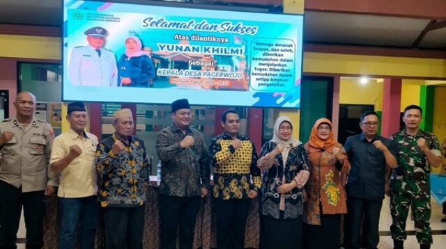 Sertijab Kepala Desa Pagerwojo