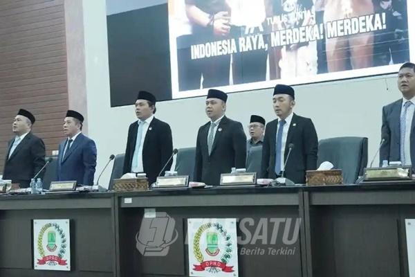 Sidang Paripurna DPRD Karawang
