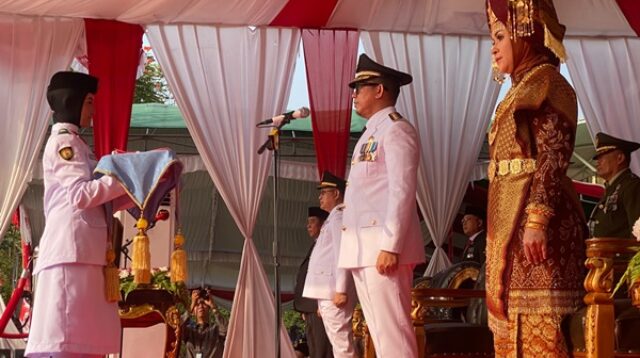 Bupati OKU Pimpin Upacara HUT RI ke-81