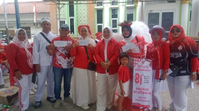 HUT RI ke-81 di Pinayungan Karawang Meriah