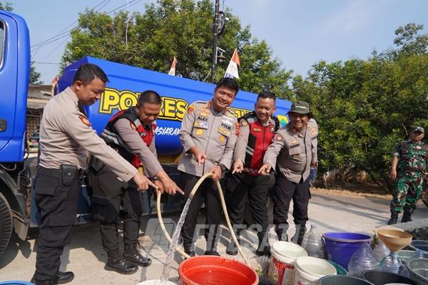 Program Air Bersih Gratis Polres Cianjur
