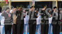 Upacara HUT ke-81 Kemerdekaan RI di Jember diikuti jajaran Forkopimda, TNI-Polri, dan pejabat daerah dengan sikap hormat Upacara HUT ke-81 Kemerdekaan RI di Jember diikuti jajaran Forkopimda, TNI-Polri, dan pejabat daerah dengan sikap hormat