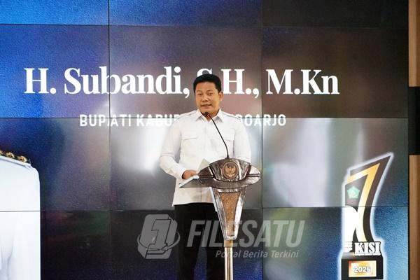 Bupati Sidoarjo H. Subandi