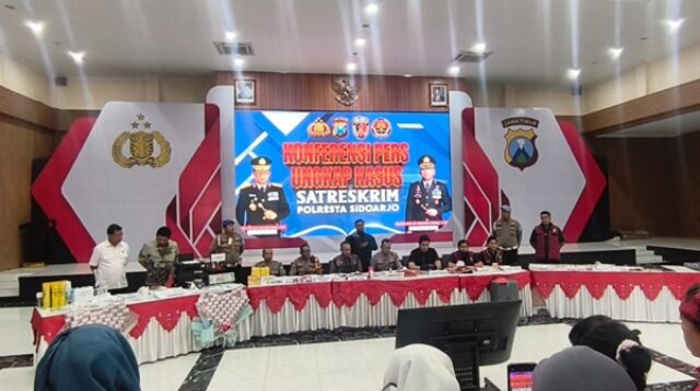 Konferensi pers yang igealr Poresta Sidoarjo