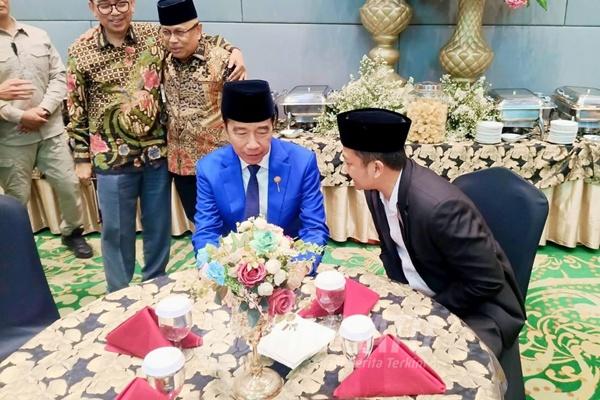 Joko Widodo,Hadir dalam Acara Pernikahan Putri Andi Azwan