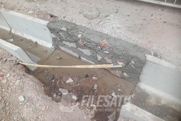 Proyek Drainase 'Samping Kantor' PUPR Karawang