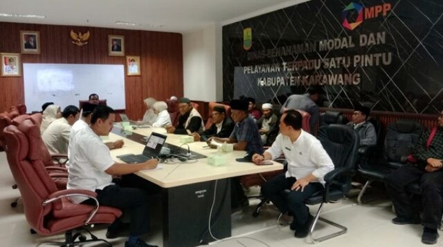 Rapat Dengar Pendapat Lintas OPD yang digelar Dinas Penanaman Modal dan Pelayanan Terpadu Satu Pintu (DPMPTSP) Kabupaten Karawang