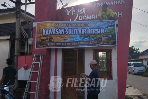 Warga Kenten Raya Kembali Pasang Spanduk